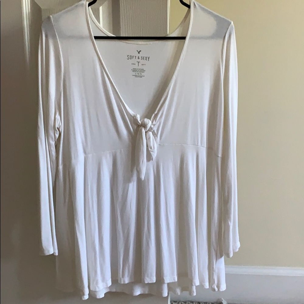 American Eagle Tie Front Top- Soft and Sexy